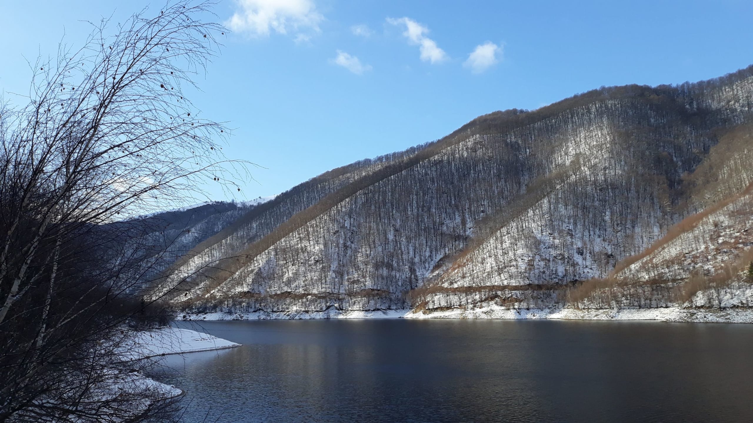 lacul gura raului